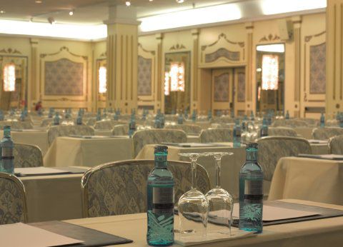 Holiday Inn Munich-Schwabing Екстериор снимка